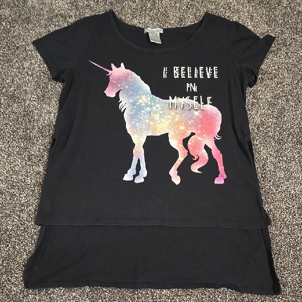 Charlotte Russe GraphicT-Shirt